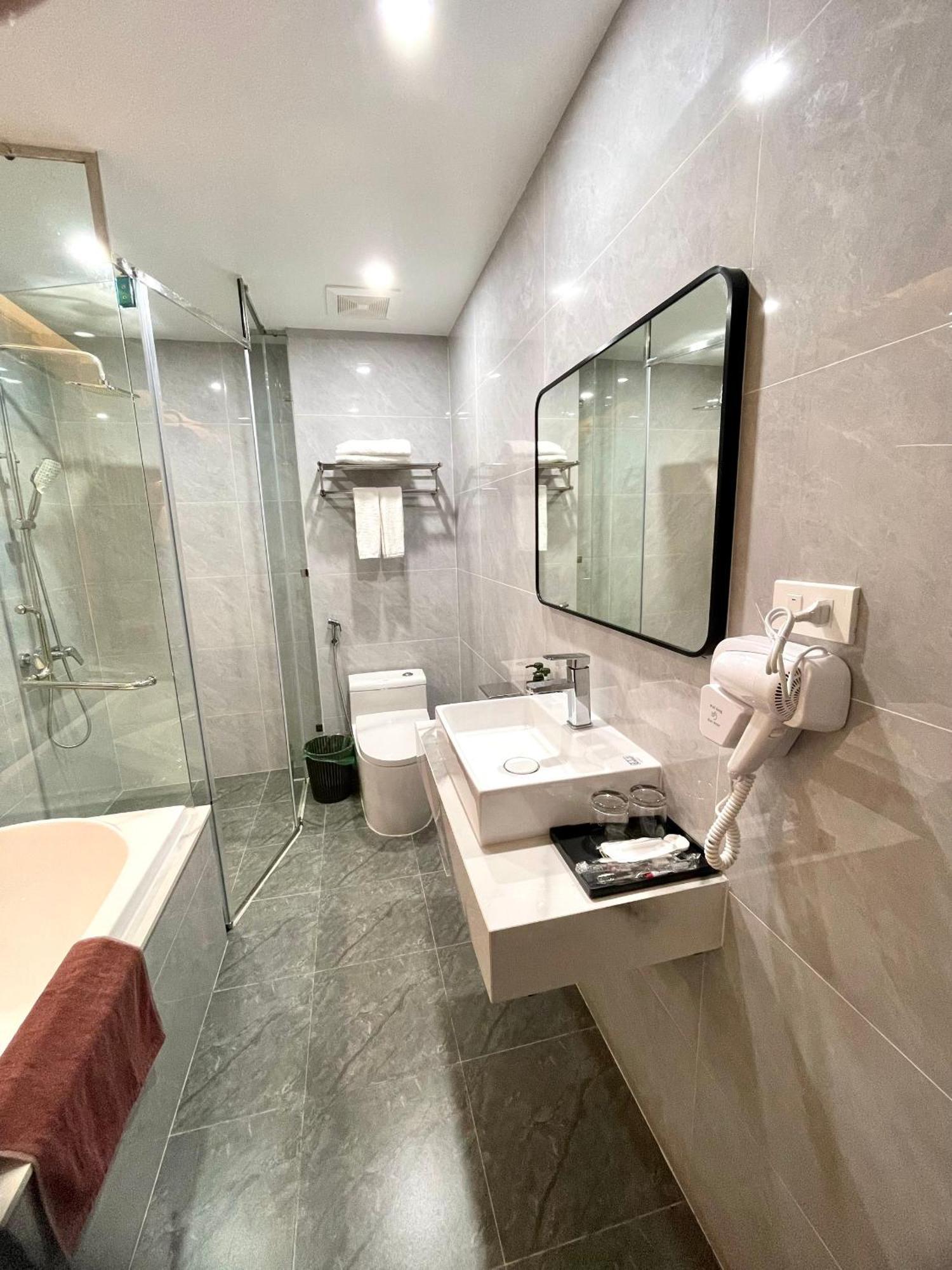 Central Halong Hotel Ha Long Luaran gambar